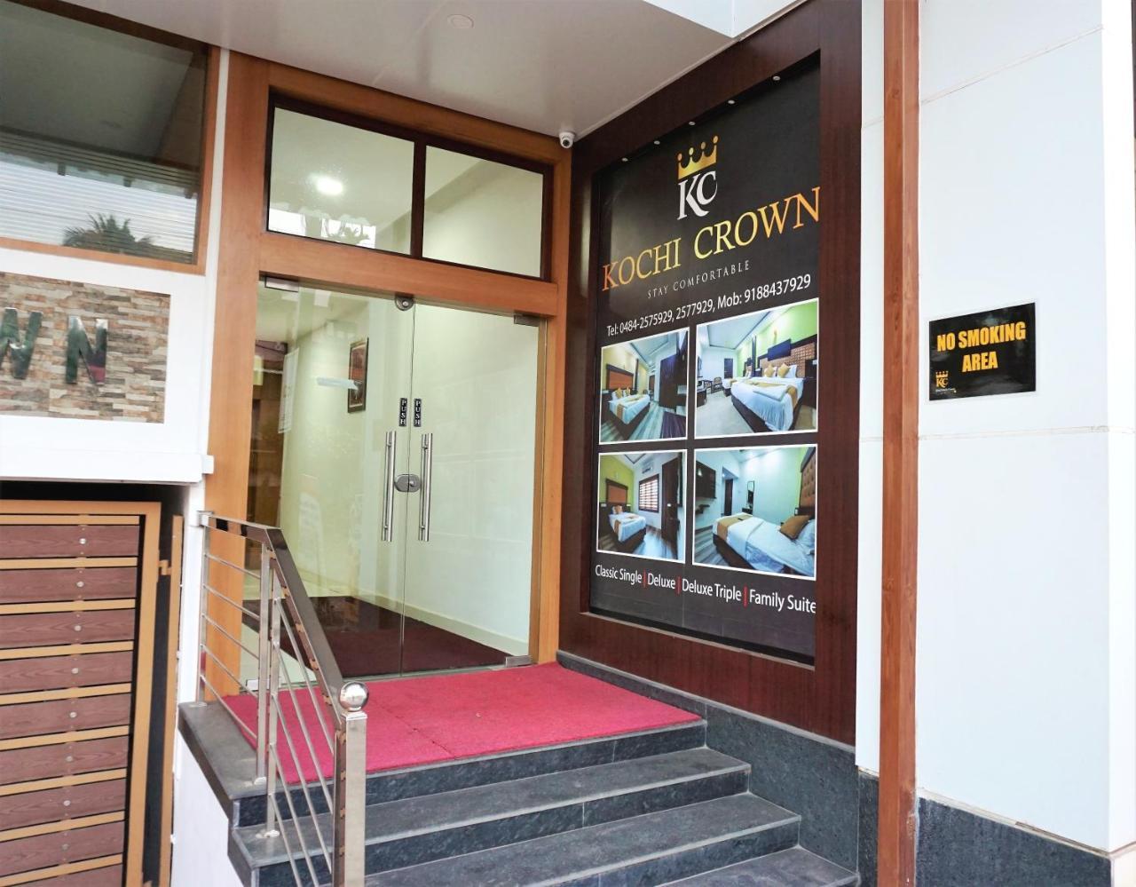 Hotel Kochi Crown Exterior photo